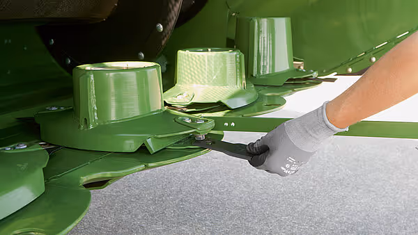 krone-big-x-680-1180-tabs-81
